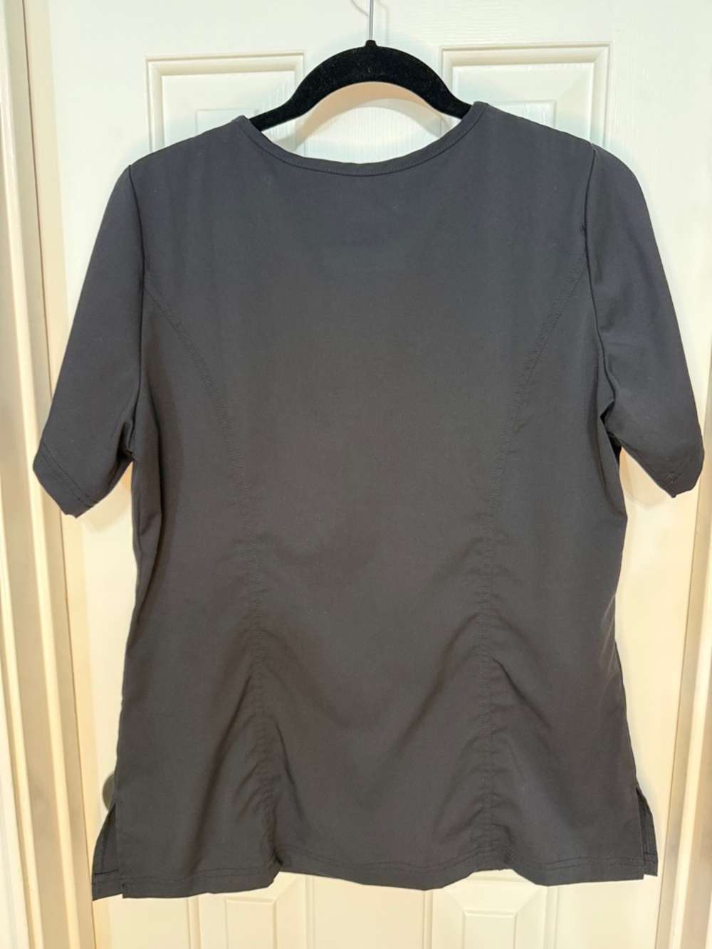 ADAR Black Women's Scrub Set - Top & Pants - Picture 4 of 12